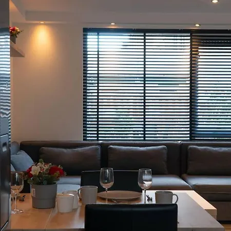 Holiday home 2 Luxury 4 Bedroom House Near Feyenoord And Ahoy *