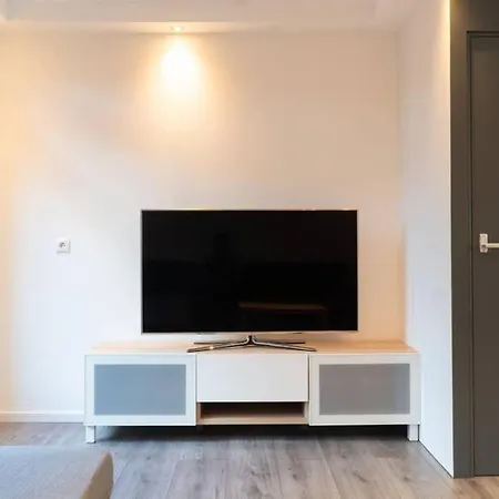 2 Luxury 4 Bedroom House Near Feyenoord And Ahoy Ferienhaus Rotterdam