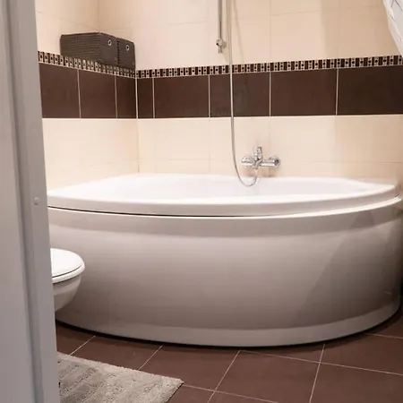 2 Luxury 4 Bedroom House Near Feyenoord And Ahoy Ferienhaus *